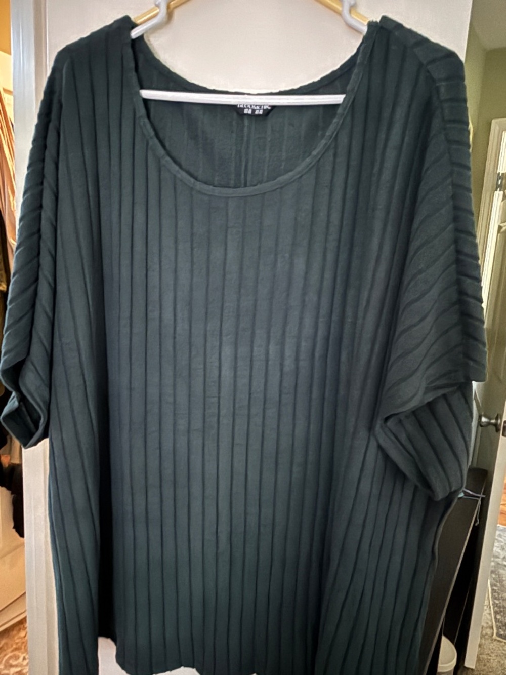 NWT, SET, Bloomchick, Size 26 top and pant, superset, ribbed, loungewear, green